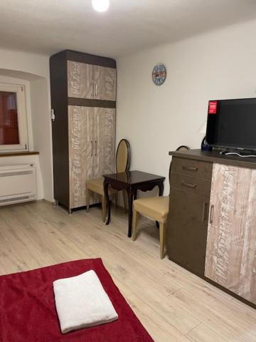 Romantic Hotel Centar 오미살즈 외부 사진